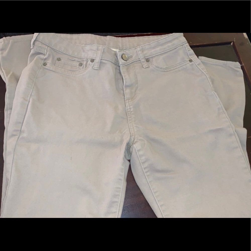 Tan khaki skinny jeans